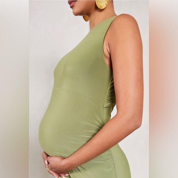 Club L London Riley Olive Ruched Sleeveless Open-Back Maternity Maxi Dress - Picture 5 of 10